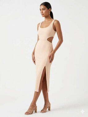 Bella Mae Cut-Out Midi Dress size large